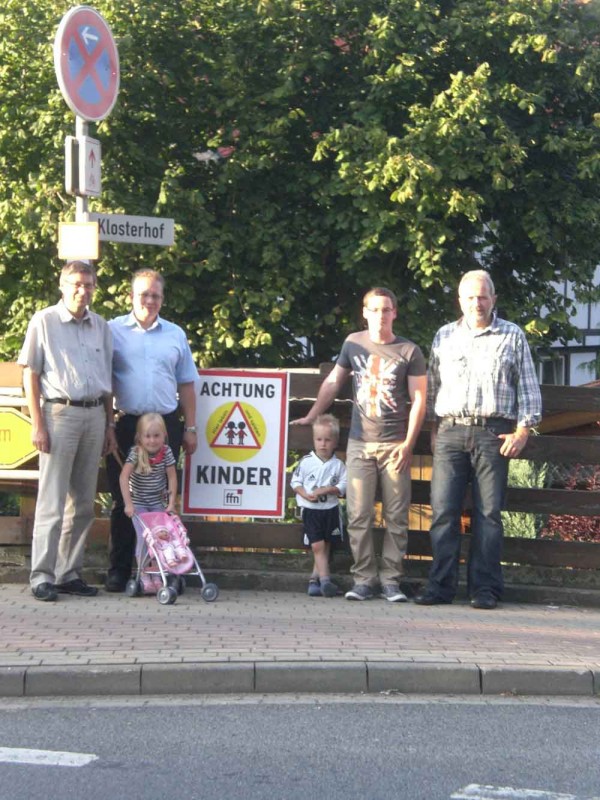 v.l.n.r. Otto Grokopf, Tobias Grote, Mirja und Joel Grote, Marcel Grewe, Eckhard Steinmetz